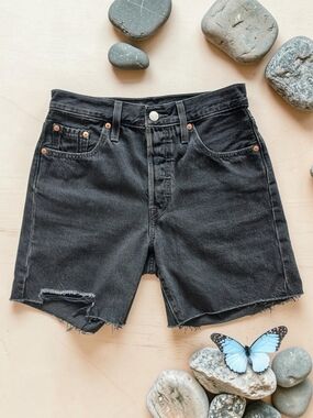 Levi's 501 Lunar Black Cutoff Distressed Mid Thigh Denim Shorts 100% Cotton